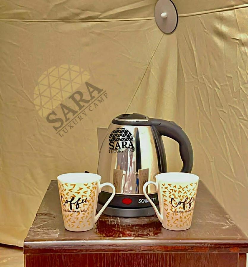 Sara Luxury Camp Hotel Wadi Rum Bagian luar foto