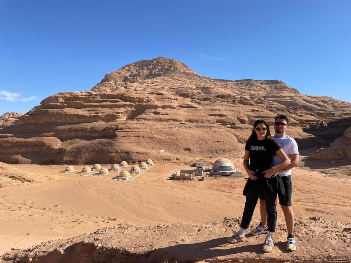 Sara Luxury Camp Hotel Wadi Rum Bagian luar foto