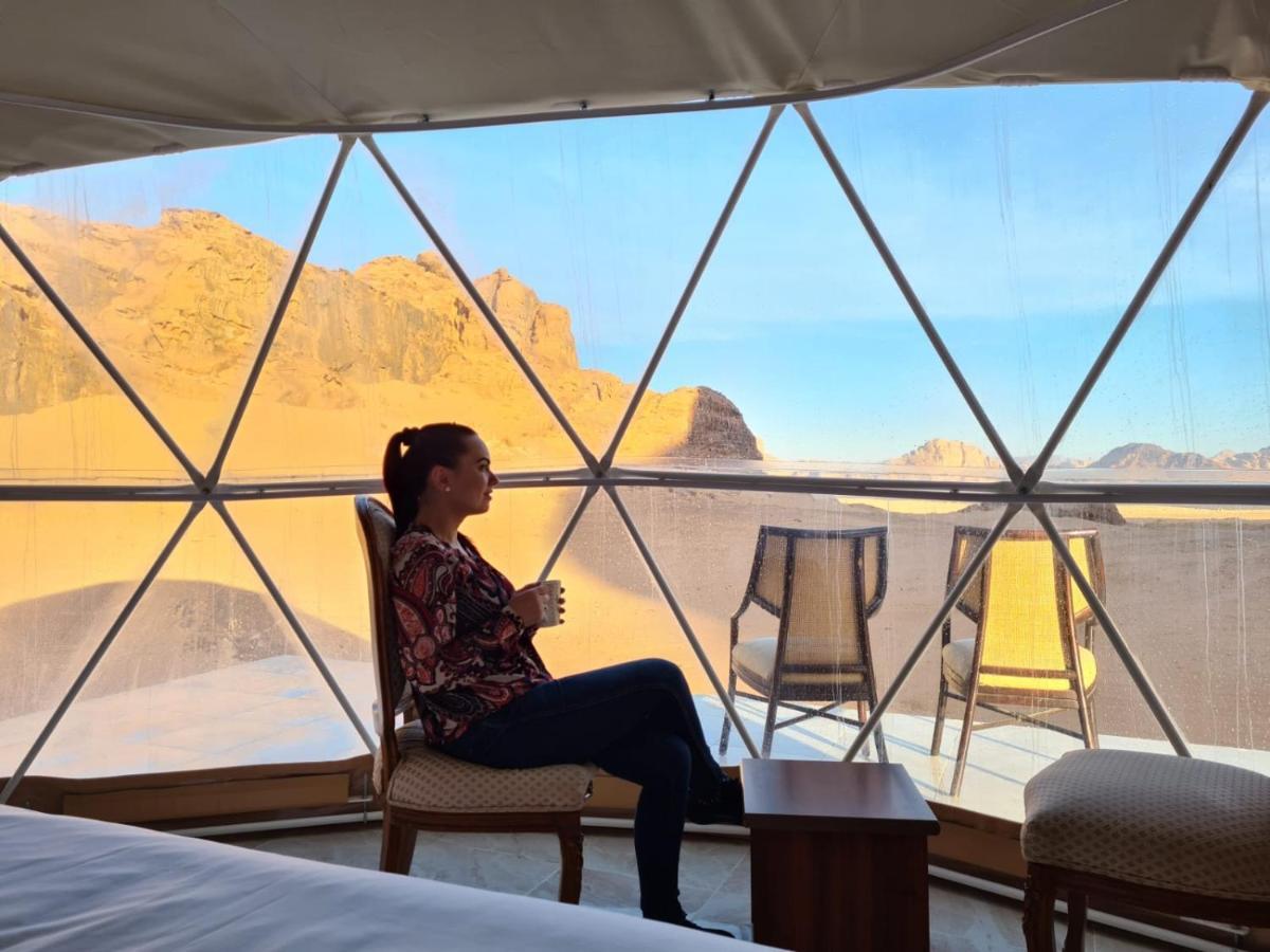 Sara Luxury Camp Hotel Wadi Rum Bagian luar foto